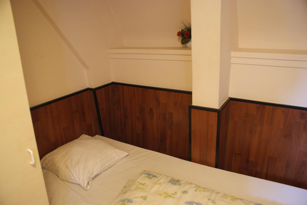Budget Hotel Thorbecke Amsterdam Room photo